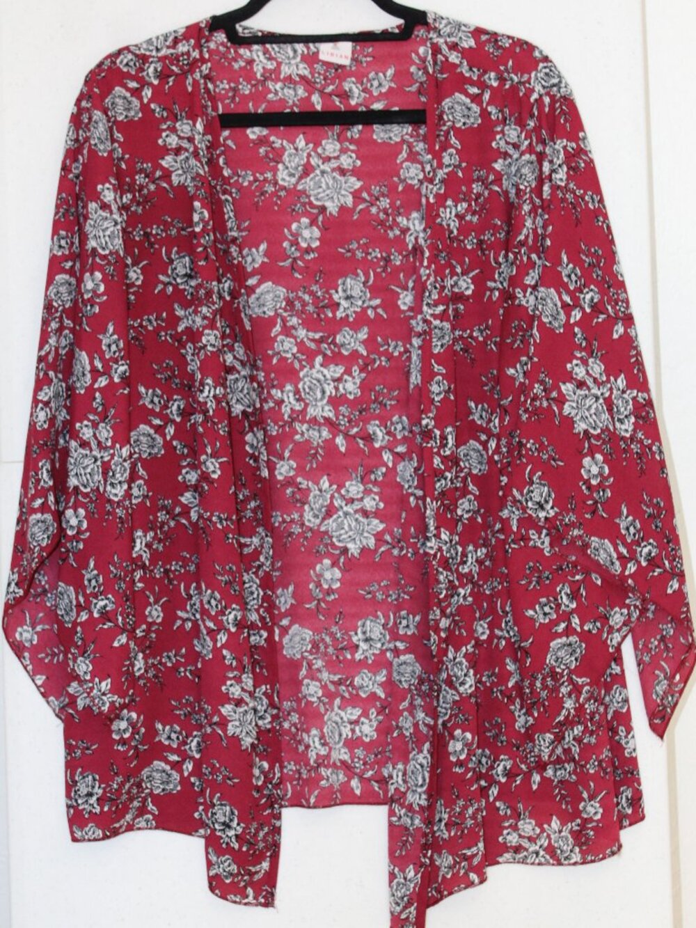 Libian Womens Size 2X Floral Maroon/White Shrug/Wrap Kimono Slit Sleeves